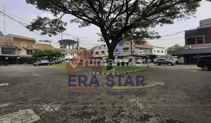 Ruko 2 lantai depan taman, harga miring di Kemang Pratama Bekasi