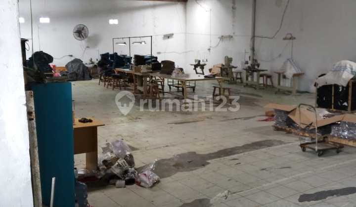 Jual gudang sayap Soekarno Hatta 