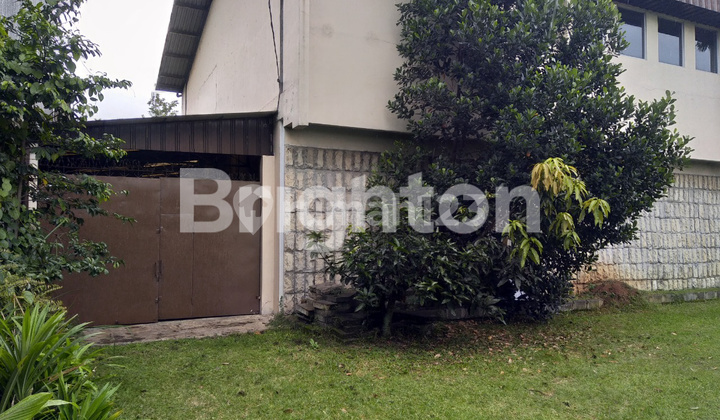 GUDANG EX PABRIK PINGGIR JALAN RAYA BANDUNG TIMUR - SELATAN