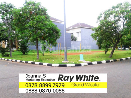 Ready-to-Build Plot in Sunrise Paradise, Grand Wisata. Ready-to-Build Plot in Sunrise Paradise, Grand Wisata.