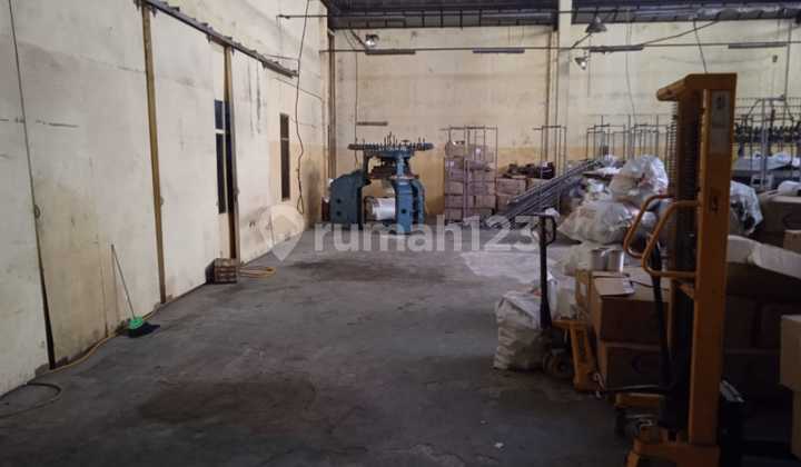 Pabrik atau Gudang JL. Caringin, Soekarno Hatta 1