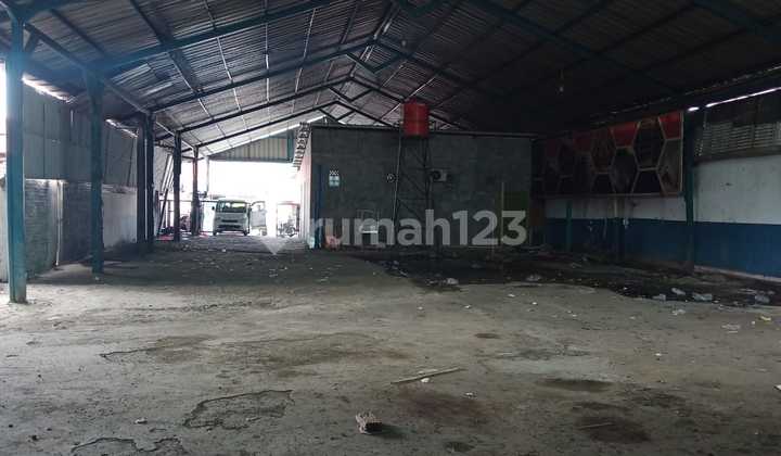 Work Shop Pinggir Jalan Pulogebang Work Shop Pinggir Jalan Pulogebang