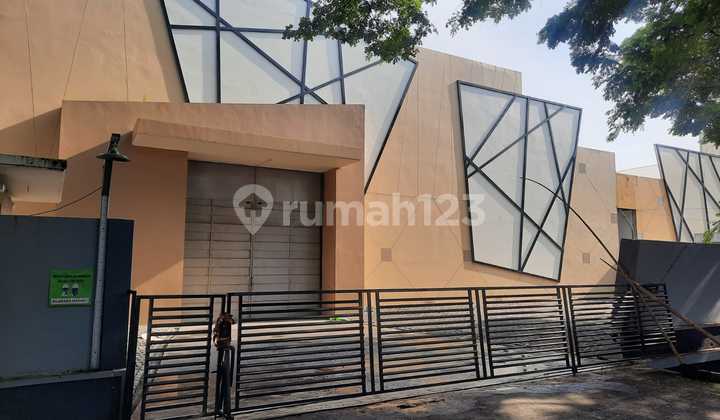 Warehouse for rent in Candi Gatot Subroto Industrial Area. 2