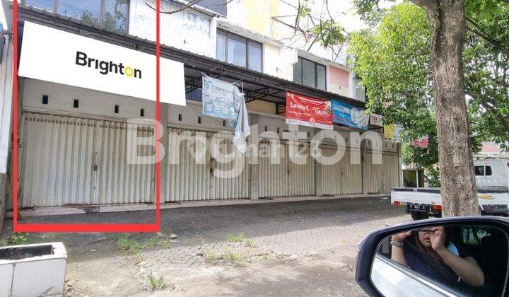 ruko 2 lantai strategis di pusat keramaian. cocok untuk investasi
