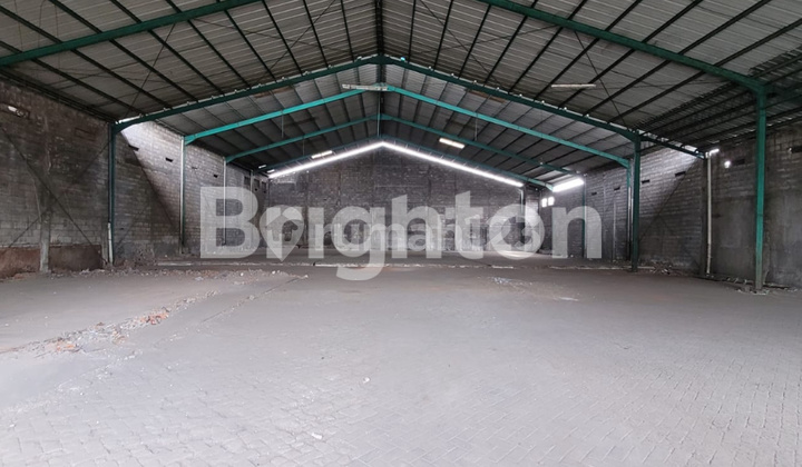 Gudang Raya Tanjungsari Surabaya. Gudang Raya Tanjungsari Surabaya.