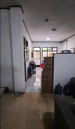 Dijual bangunan 3 Lantai, Luas 600m2 di Bendungan Hilir Jakarta Pusat 2