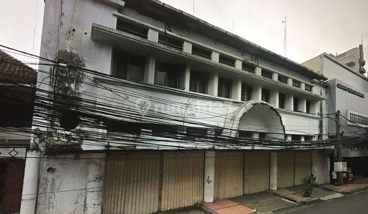 Dijual Gedung Kantor ex bank Lokasi Pusat Kota Dekat Asia afrika 1