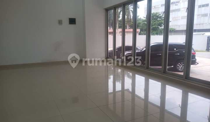 Gudang Baru di Taman Tekno Gudang Baru di Taman Tekno