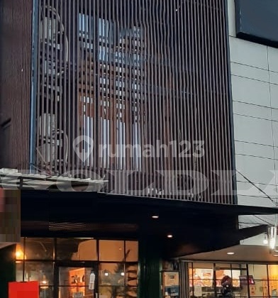  KODE :16310(Br/Fd) Ruko Disewa Kelapa Gading, Luas 4,5x14 Meter 