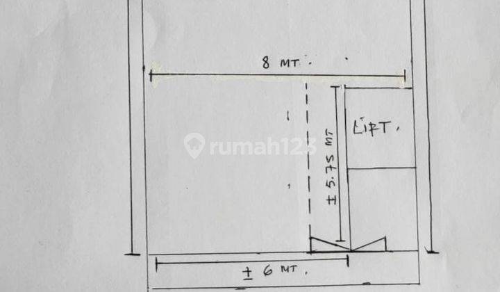 Disewakan Ruko 3 Lantai dengan  LiFt Di Pinggir Jalan Kemang Raya 1