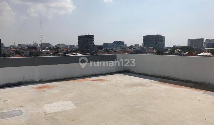 Ruang usaha komersial premium tengah kota 2