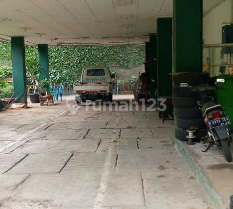 Gedung 3 lantai di jual di bawah hrg Njop 2