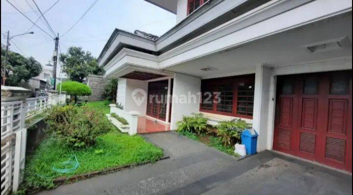 Rumah Besar Minimalis Pusat Kota Sayap Bkr Lengkong Bandung 1