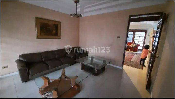 Rumah Besar Minimalis Pusat Kota Sayap Bkr Lengkong Bandung 2