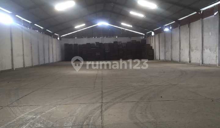 Gudang Strategis di Jakarta utara Gudang Strategis di Jakarta utara