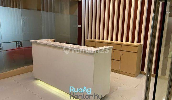 Ruang Kantor Size 670sqm Furnish di Plaza Oleos Tb Simatupang 2