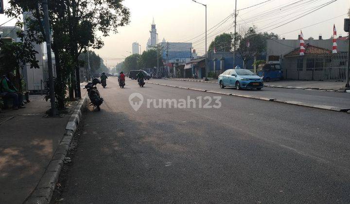  Gudang  Strategis Di  garuda  kemayoran 1