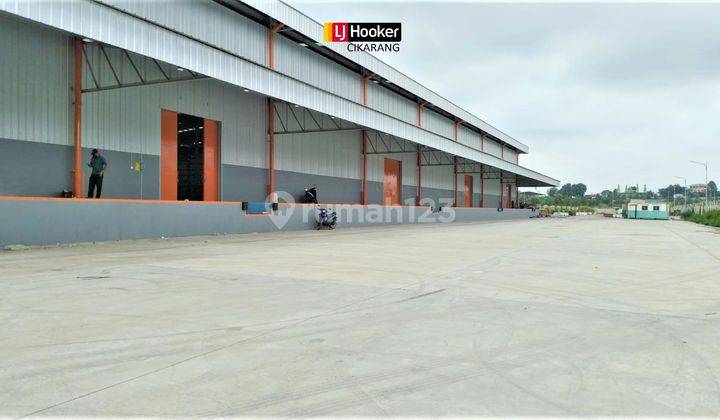 Disewakan Gudang Logistik luas 9.600 m2 dan 10.800 m2  di Delta Silicon 8 Lippo cikarang 1