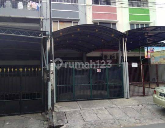 RUKO DEKET SEKOLAHAN PENABUR,RUKO BLAKANG GAJAH MADA PLAZA 1