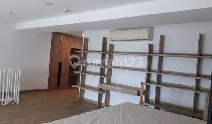 Rent Soho Residence Type Ebony Fully Furnished Mid Floor