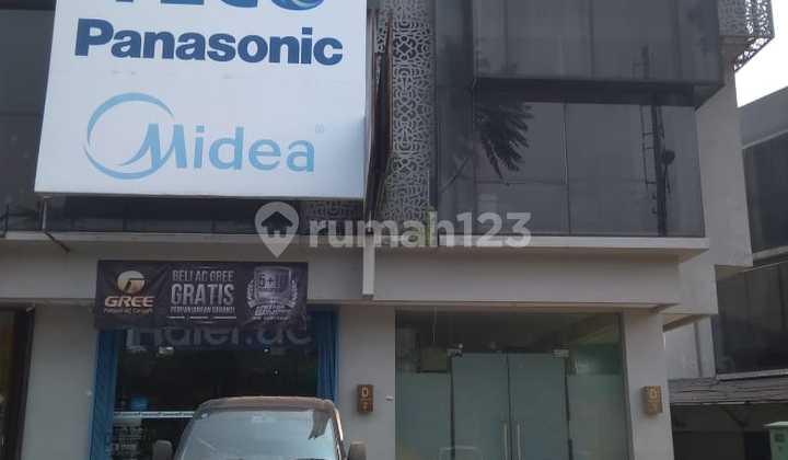 Ruko hadap jalan raya  siap usaha di Icon Bisnis Park Bsd