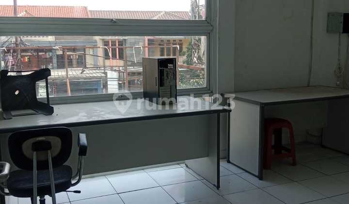 Strategically Located Shop House in Ciwastra, Bandung