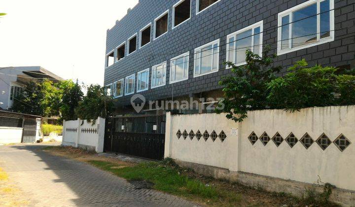 Office Building di Jalan Putat Indah 1