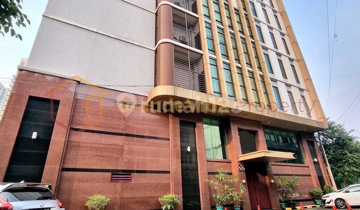 Perkantoran Di Pakubuwono Kebayoran Baru, Kebayoran Baru 763.0 M² Semi Furnished Hgb