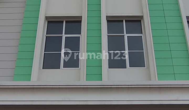 Disewakan Murah Ruko Neo Piazza di Gading Serpong Tangerang
