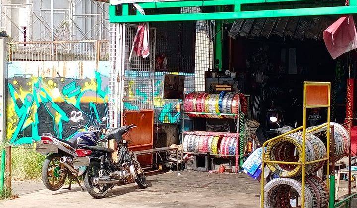 Toko di Jalan Halim Perdana Kusuma, Jurumudi Baru – Tangerang 2