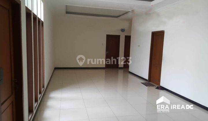 Ruko Rumah Tinggal 3.5 lantai Hook di Mt Haryono Peterongan Semarang 2