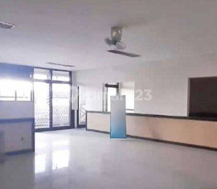 Dijual kantor di Jl. Jendral Sudirman Semarang 1