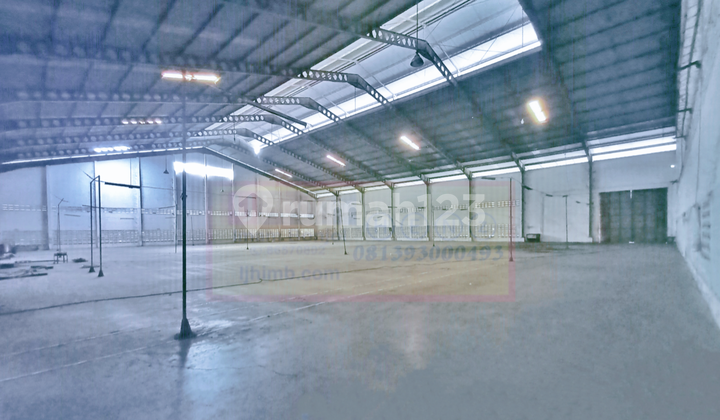Gudang Luas zona industri dekat pintu tol Semarang 2