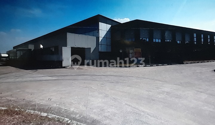 Good warehouse ready to use Jababeka