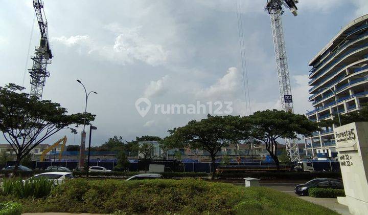 Jual sewa kantor posisi hoek timur laut- tenggara di Foresta business loft ada rooftop dan basement 2