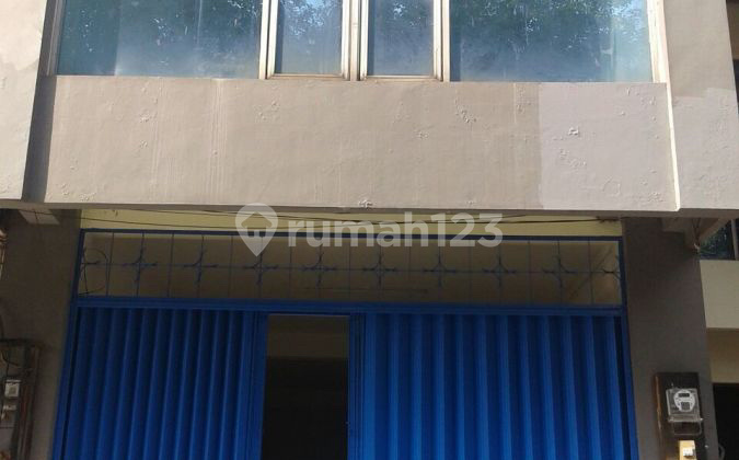 Strategic 4-Story Shop House in Joglo, West Jakarta! 1