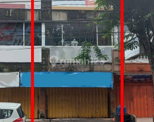 3-storey shophouse for sale in Denpasar City Center, close to Puputan Badung Square 1