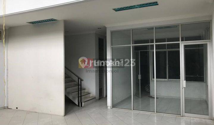 Dijual ruko istimewa 2 lantai tengah kota Semarang 4909 1