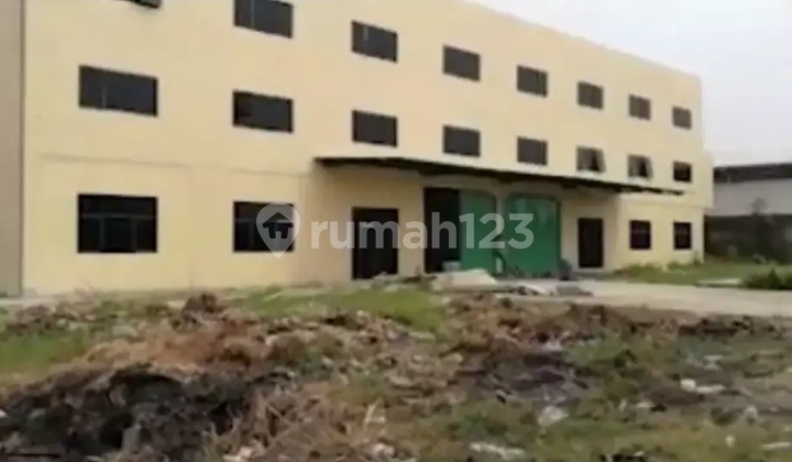 Gudang di jalan benda raya dekat kamal/tegal alur