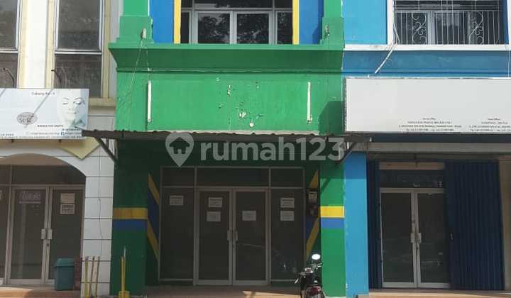 Ruko Palais De Paris Luas 60 Rp. 2.4 M 2.5 LT 2 KM