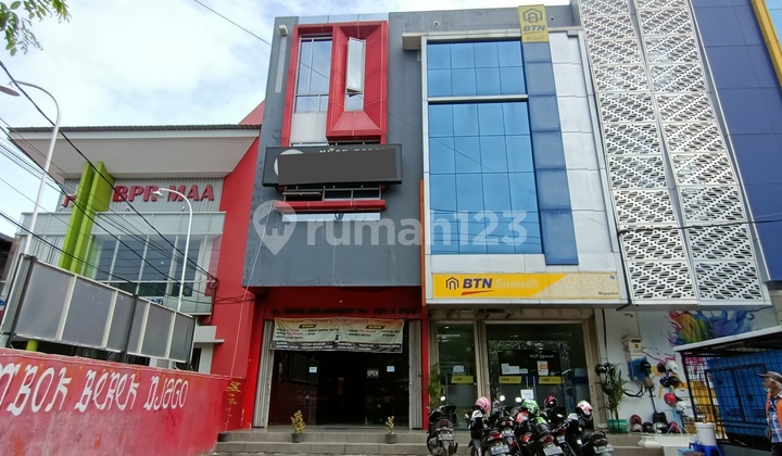 Ruko 3 Lantai di Brigjend Sudiarto, Pedurungan, Majapahit 1