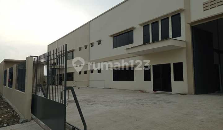 Gudang Atau Pabrik Kawasan Industri Delta Silicon 3 Lippo Cikarang