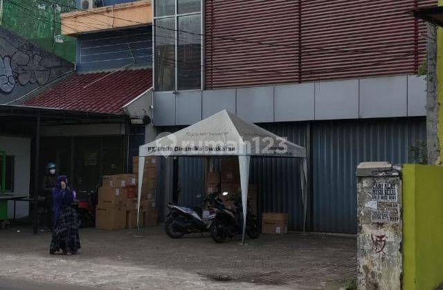 DIJUAL RUKO GANDENG, 3 LANTAI, SAMPING JALAN UTAMA 1