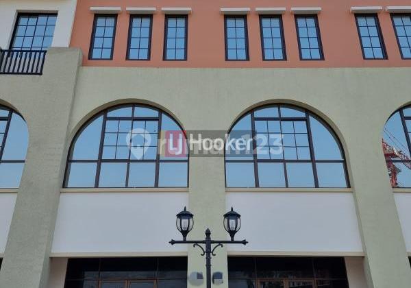 SHOPHOUSE IN SEDAYU CITY AREA KELAPA GADING SHOPHOUSE IN SEDAYU CITY AREA KELAPA GADING