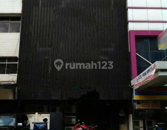 Dijual Cepat 2 Unit Ruko Gandeng di Jalan Mangga Besar, Jakarta Barat