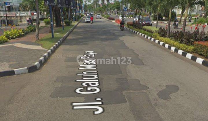 Gedung Bagus di Jalan Galuh Mas Raya Karawang 2