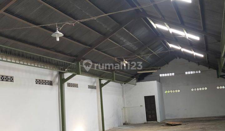 GUDANG SIAP PAKAI DIDALAM KOTA SOLO 1