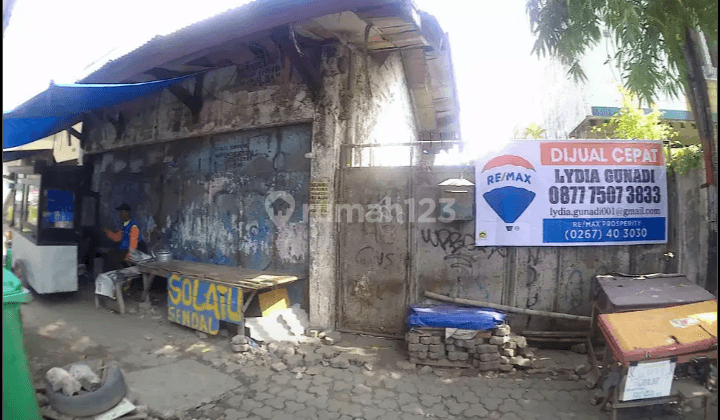 Di Jual Cepat (BU) ex Ruko pinggir jalan ramai Tuparev Cinangoh di Karawang Barat  1