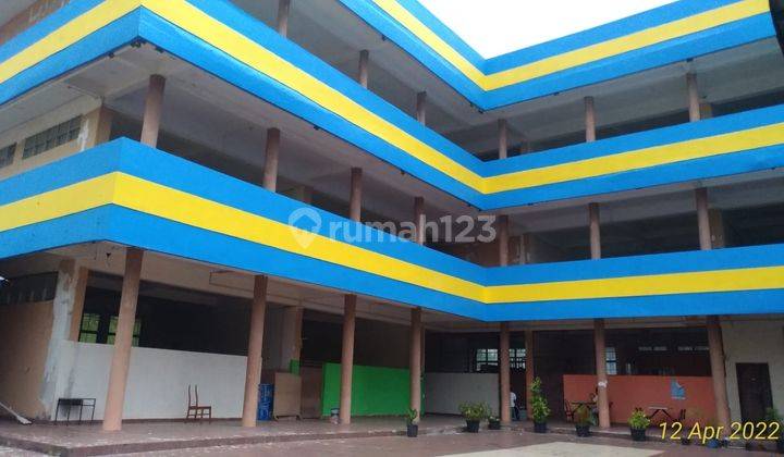 Di Jual Murah Gedung Sekolah Swasta  3½ Lantai  1