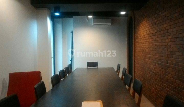 KANTOR BARU 7 LANTAI SIAP PAKAI DENGAN DESIGN MENARIK TERSEDIA 2 UNIT LIFT DI KEBUN SIRIH JAKARTA PUSAT 2